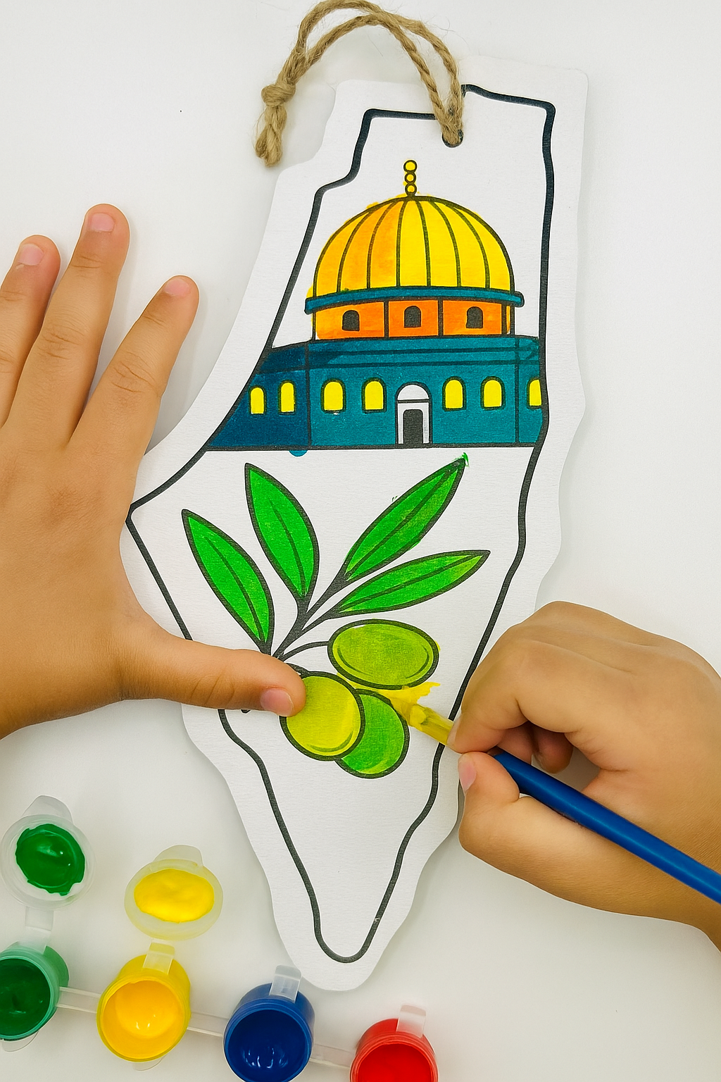 Palestine canvas paint kit
